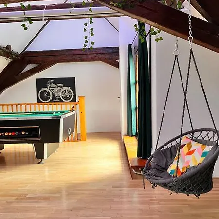 Fairytale Duplex - Billiard - Whirlpool - Cinema - Old Town 아파트 프라하