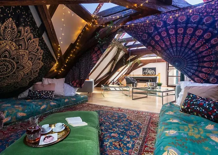 Appartement Fairytale Duplex - Billiard - Whirlpool - Cinema - Old Town Praag
