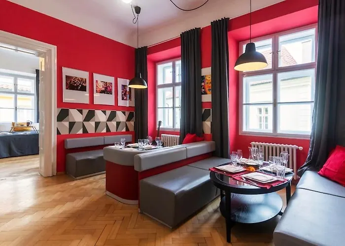 Appartement Fairytale Duplex - Billiard - Whirlpool - Cinema - Old Town Praag