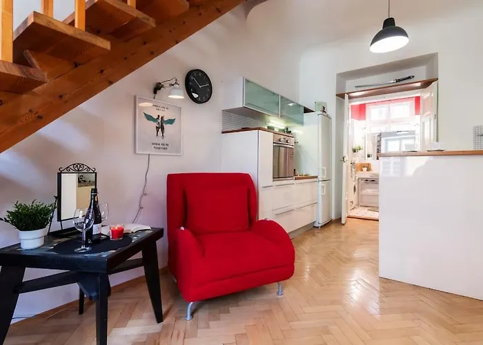 Fairytale Duplex - Billiard - Whirlpool - Cinema - Old Town *