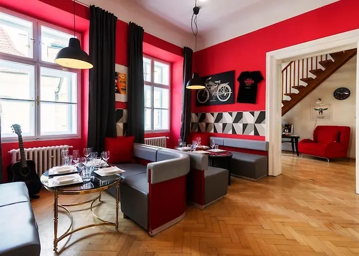 Fairytale Duplex - Billiard - Whirlpool - Cinema - Old Town * Praag