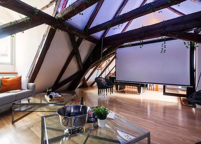 Fairytale Duplex - Billiard - Whirlpool - Cinema - Old Town Praag