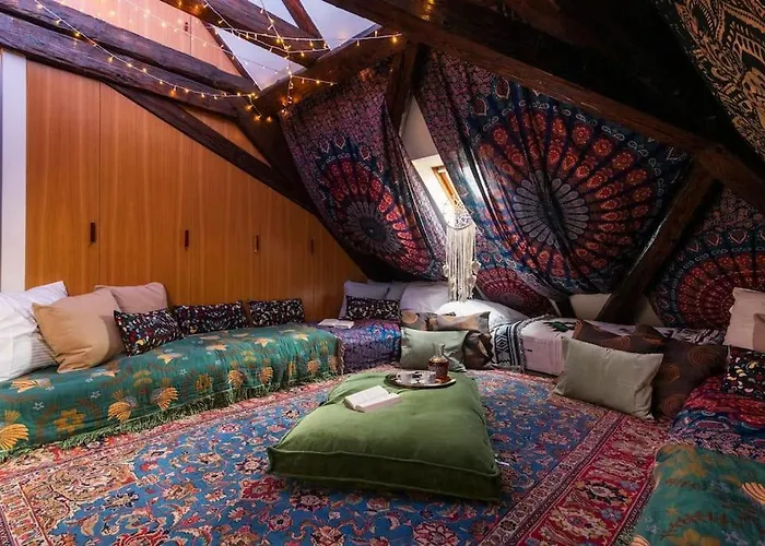 Appartement Fairytale Duplex - Billiard - Whirlpool - Cinema - Old Town Praag